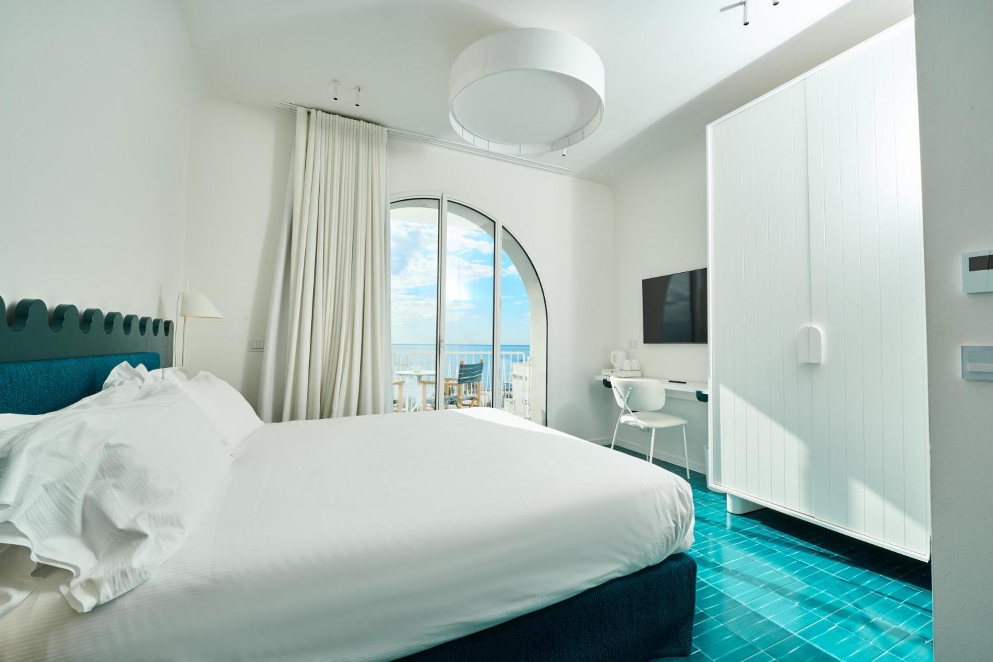 Calea Boutique Hotel Bacoli Bagian luar foto